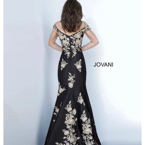 JOVANI EVENING 00635 - Picture 2 of 5